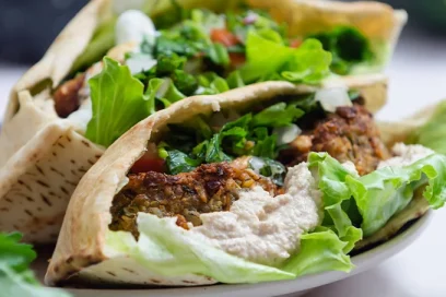 FALAFEL & HUMUS