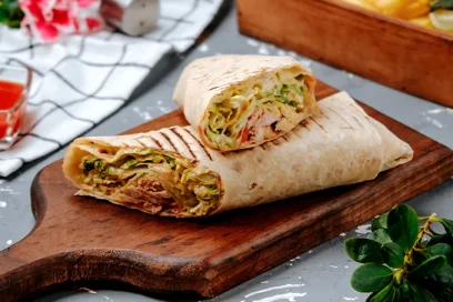 LAMB OR CHICKEN DONER